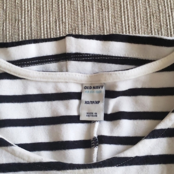 Old Navy striped dress - Picture 5 of 6